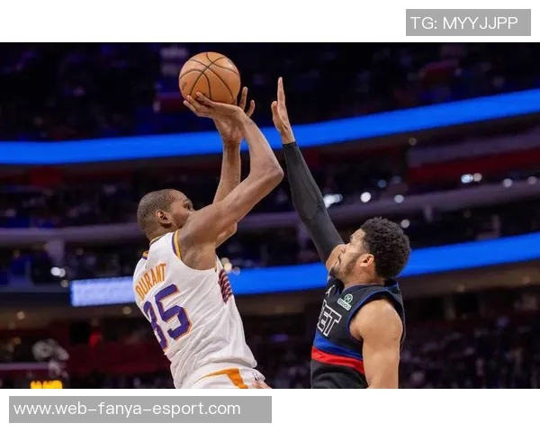 体育画报新赛季Top50揭晓库里浓眉小卡KD哈登名次引发热议